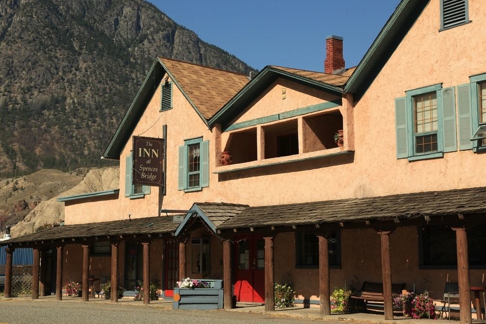 The Inn At Spences Bridge Экстерьер фото
